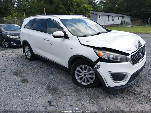 5XYPG4A37JG408999 2018 KIA SORENTO - Image 1