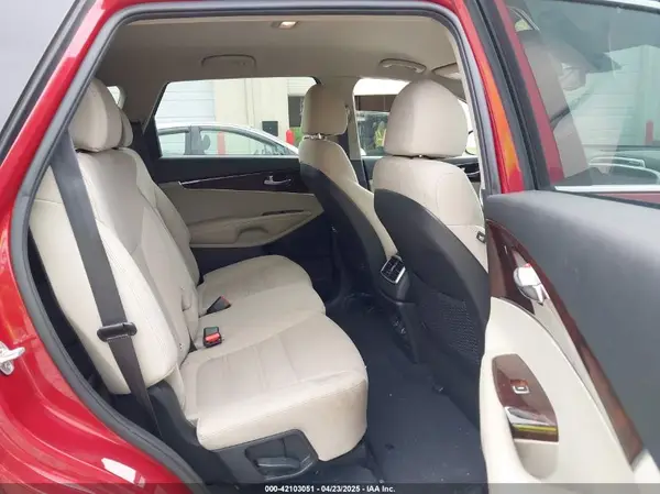 5XYPG4A37JG418190 2018 KIA SORENTO - Image 8