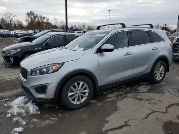 5XYPG4A37JG423132 2018 KIA SORENTO - Image 1