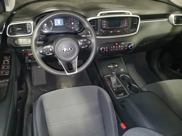5XYPG4A37JG425625 2018 KIA SORENTO - Image 8
