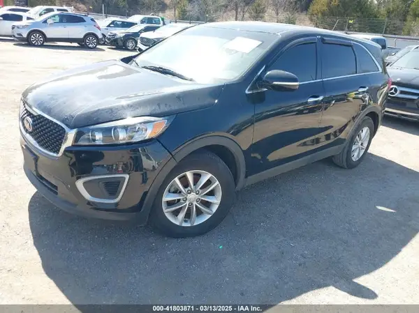 5XYPG4A37JG431134 2018 KIA SORENTO - Image 2