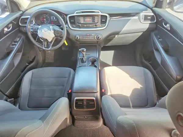5XYPG4A37JG431764 2018 KIA SORENTO - Image 8