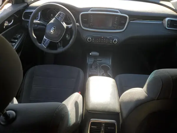 5XYPG4A37KG433810 2019 KIA SORENTO - Image 8