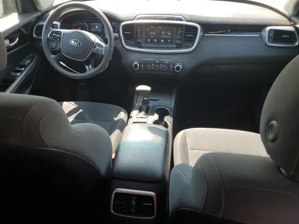 5XYPG4A37KG449053 2019 KIA SORENTO - Image 8