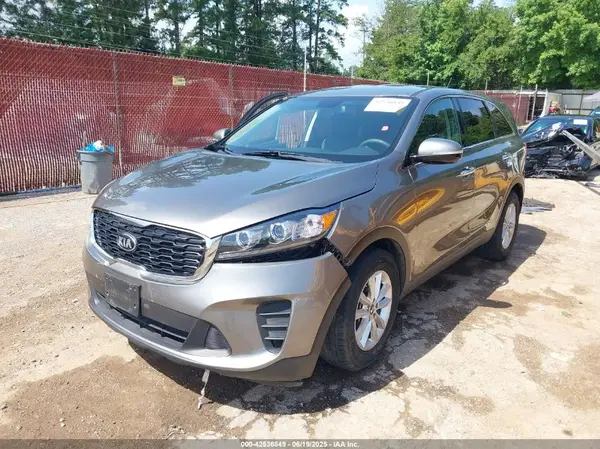 5XYPG4A37KG450378 2019 KIA SORENTO - Image 2