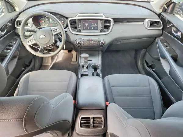 5XYPG4A37KG451305 2019 KIA SORENTO - Image 8