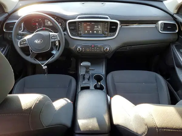 5XYPG4A37KG454060 2019 KIA SORENTO - Image 8