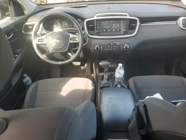 5XYPG4A37KG456908 2019 KIA SORENTO - Image 8