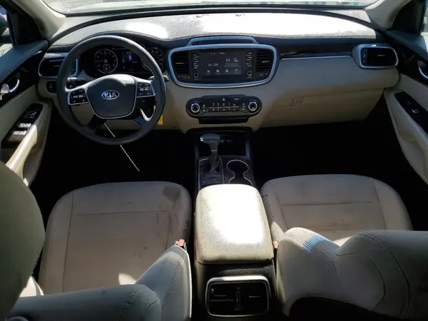 5XYPG4A37KG459033 2019 KIA SORENTO - Image 8