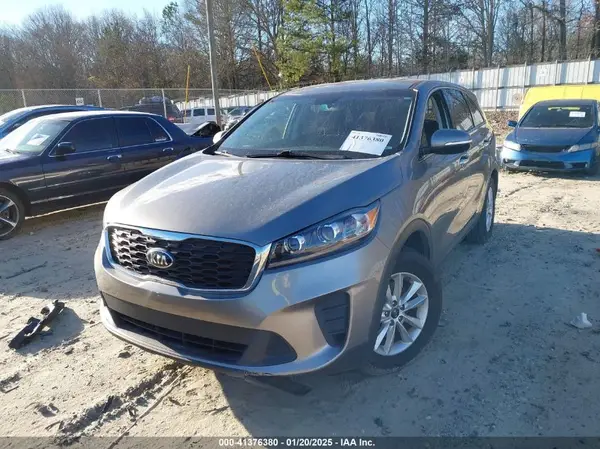 5XYPG4A37KG473854 2019 KIA SORENTO - Image 2