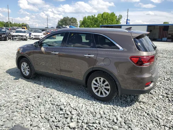 5XYPG4A37KG478648 2019 KIA SORENTO - Image 2