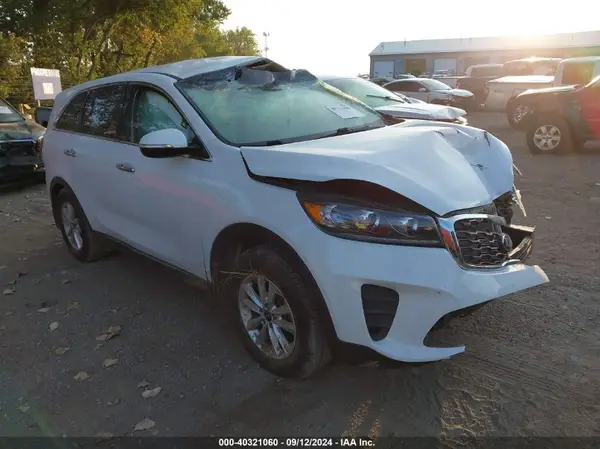 5XYPG4A37KG479833 2019 KIA SORENTO - Image 1