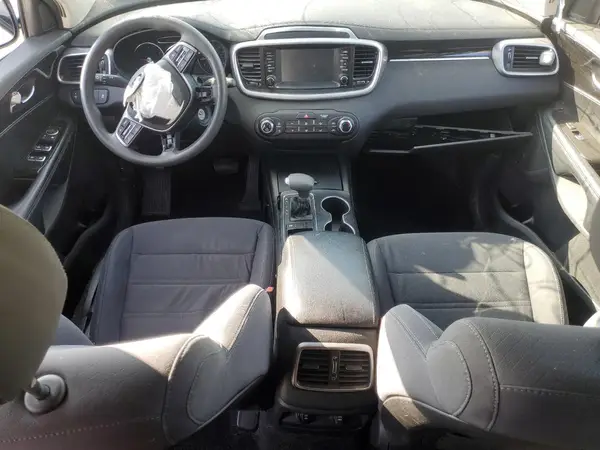 5XYPG4A37KG501197 2019 KIA SORENTO - Image 8