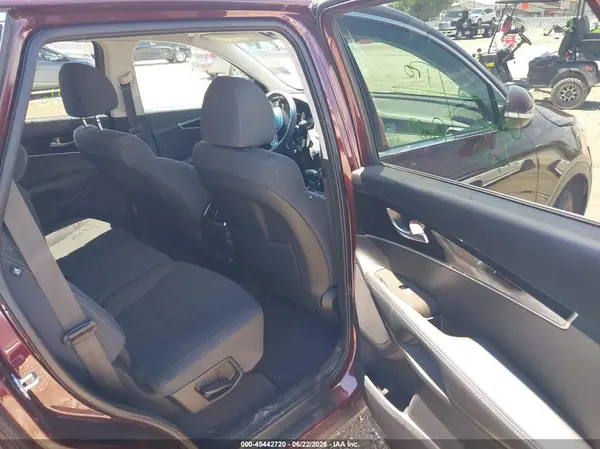 5XYPG4A37KG503595 2019 KIA SORENTO - Image 8