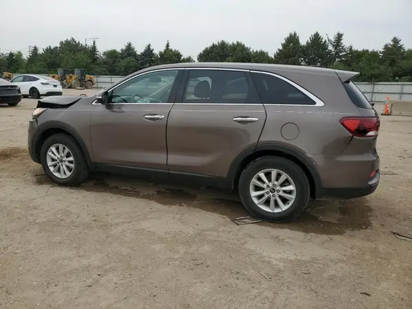 5XYPG4A37KG505461 2019 KIA SORENTO - Image 2