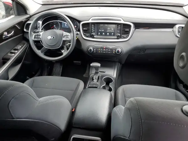 5XYPG4A37KG512345 2019 KIA SORENTO - Image 8
