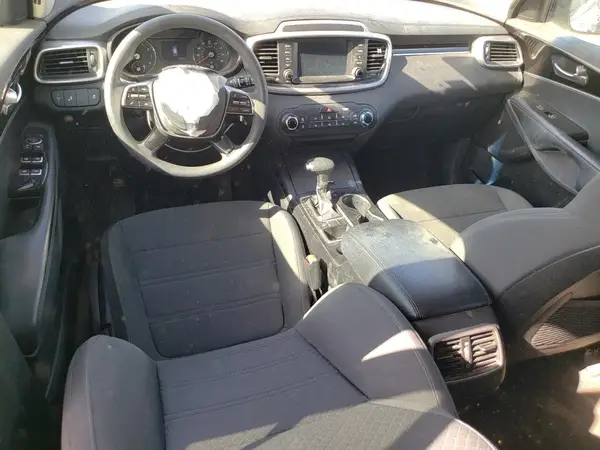5XYPG4A37KG516816 2019 KIA SORENTO - Image 8
