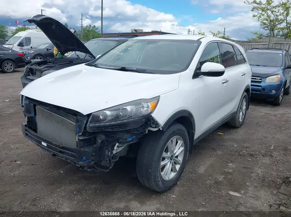 5XYPG4A37KG517724 2019 KIA SORENTO - Image 2