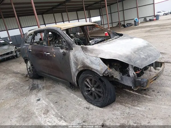 5XYPG4A37KG518971 2019 KIA SORENTO - Image 1