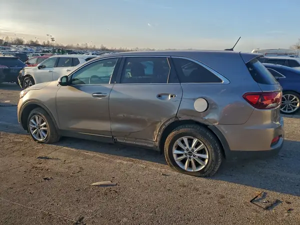 5XYPG4A37KG522356 2019 KIA SORENTO - Image 2