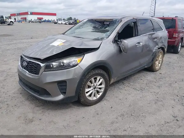 5XYPG4A37KG530442 2019 KIA SORENTO - Image 2