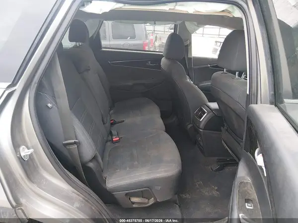 5XYPG4A37KG530442 2019 KIA SORENTO - Image 8