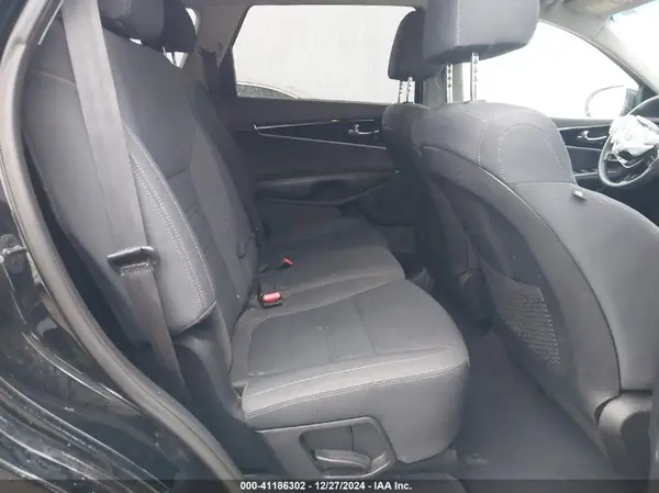 5XYPG4A37KG533115 2019 KIA SORENTO - Image 8