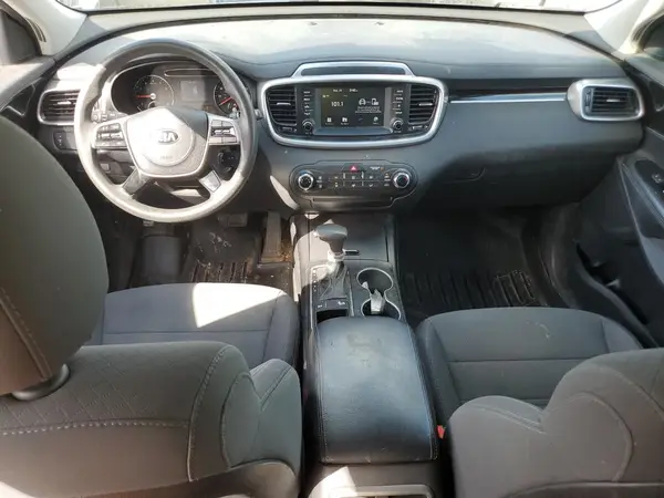5XYPG4A37KG534118 2019 KIA SORENTO - Image 8