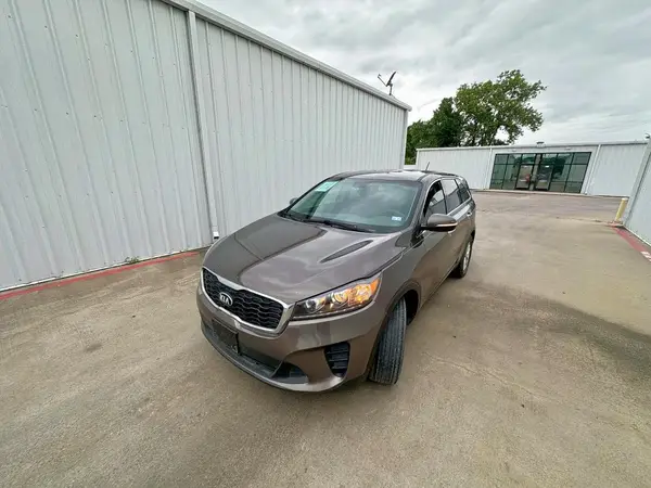 5XYPG4A37KG535219 2019 KIA SORENTO - Image 2