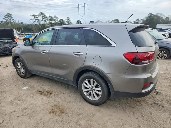 5XYPG4A37KG536242 2019 KIA SORENTO - Image 2