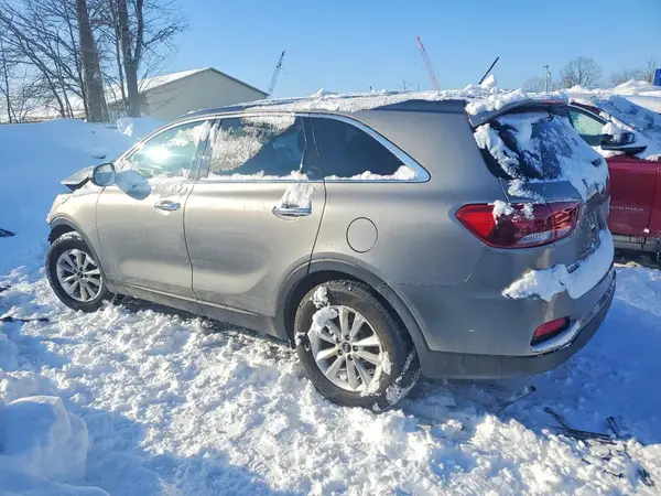 5XYPG4A37KG544504 2019 KIA SORENTO - Image 2