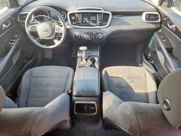 5XYPG4A37KG550853 2019 KIA SORENTO - Image 8