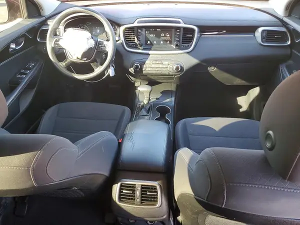 5XYPG4A37KG558385 2019 KIA SORENTO - Image 8