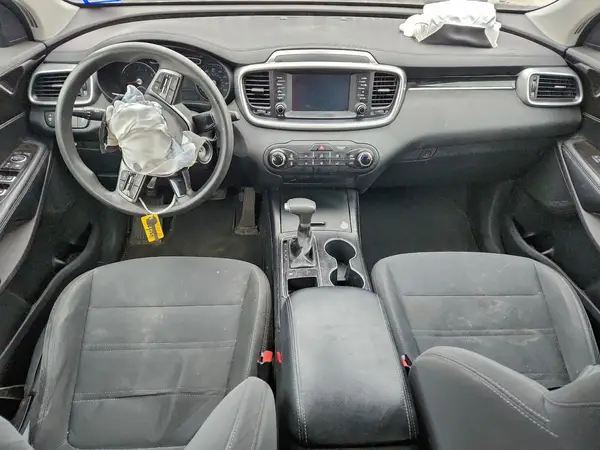 5XYPG4A37KG564929 2019 KIA SORENTO - Image 8