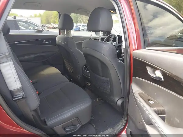 5XYPG4A37KG576479 2019 KIA SORENTO - Image 8