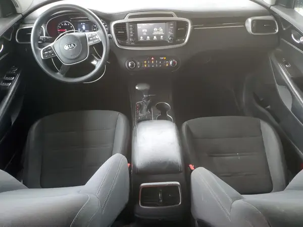 5XYPG4A37KG579009 2019 KIA SORENTO - Image 8