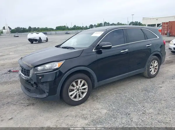 5XYPG4A37KG582055 2019 KIA SORENTO - Image 2