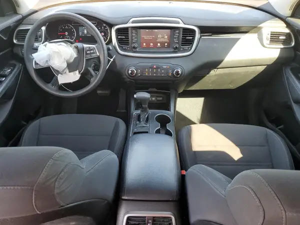 5XYPG4A37KG583321 2019 KIA SORENTO - Image 8