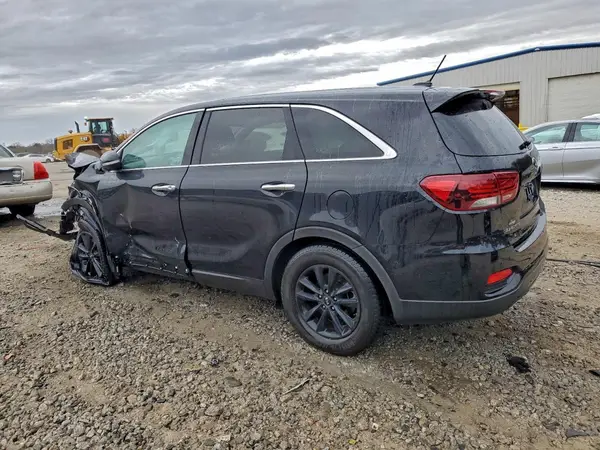 5XYPG4A37KG585022 2019 KIA SORENTO - Image 2
