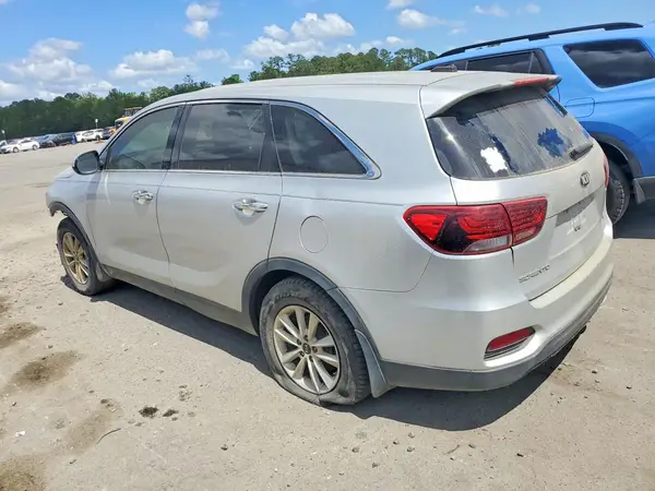 5XYPG4A37KG594335 2019 KIA SORENTO - Image 2