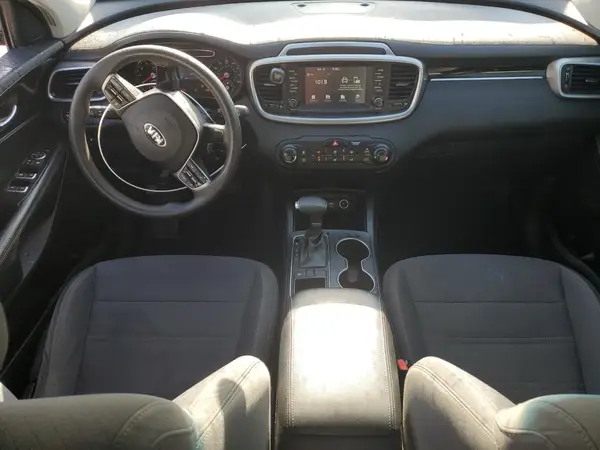 5XYPG4A37KG597803 2019 KIA SORENTO - Image 8