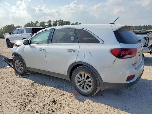 5XYPG4A37KG599826 2017 KIA SORENTO - Image 2