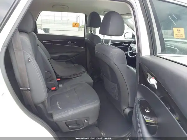 5XYPG4A37LG628002 2020 KIA SORENTO - Image 8