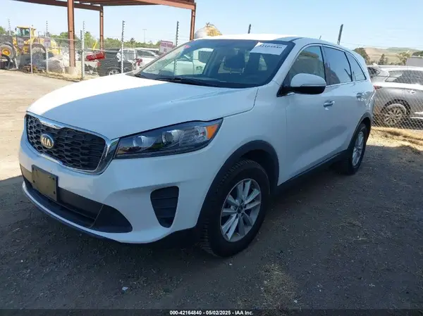 5XYPG4A37LG657127 2020 KIA SORENTO - Image 2