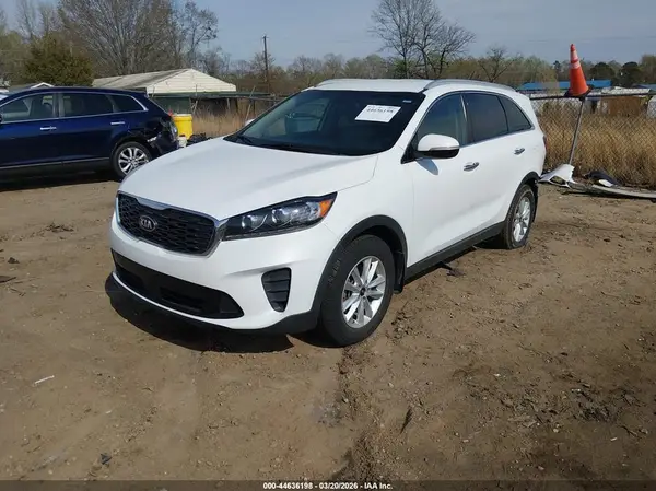 5XYPG4A37LG662196 2020 KIA SORENTO - Image 2