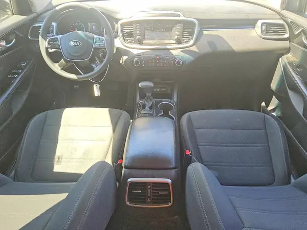 5XYPG4A37LG668693 2020 KIA SORENTO - Image 8