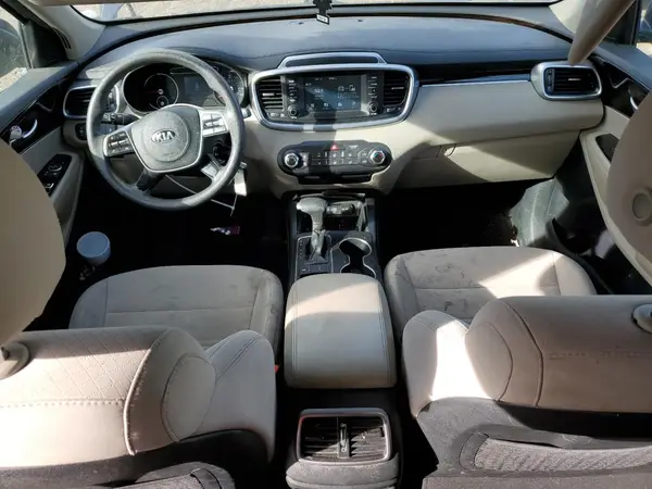 5XYPG4A37LG677152 2020 KIA SORENTO - Image 8