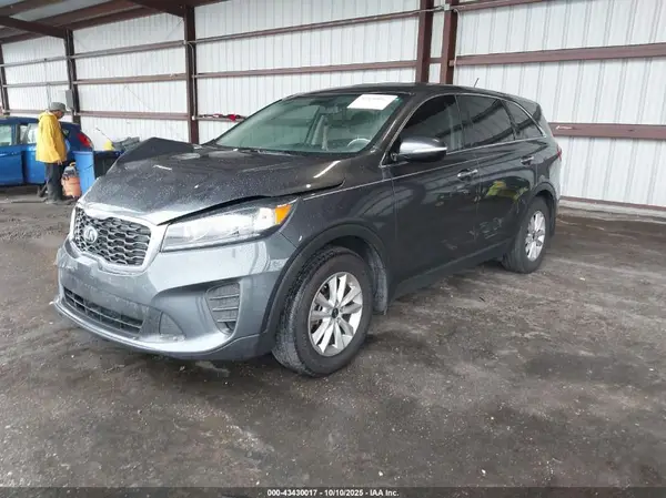5XYPG4A37LG683288 2020 KIA SORENTO - Image 2
