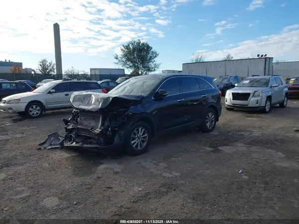5XYPG4A37LG705516 2020 KIA SORENTO - Image 2