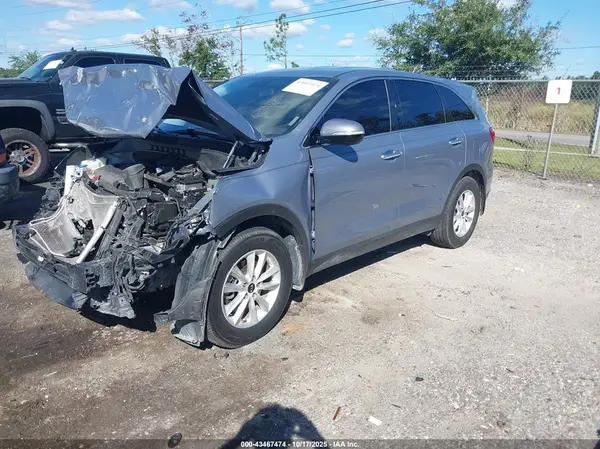 5XYPG4A37LG711798 2020 KIA SORENTO - Image 2